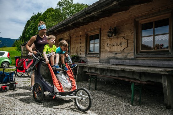 Mit dem Kinderwagen zur Kesselalm in Inzell