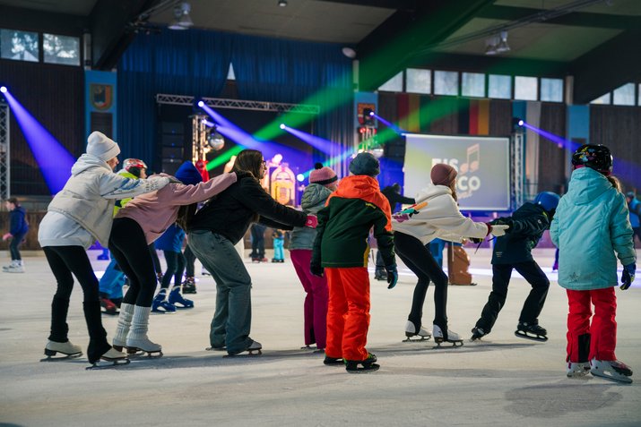 Eisdisco Eishalle Ruhpolding