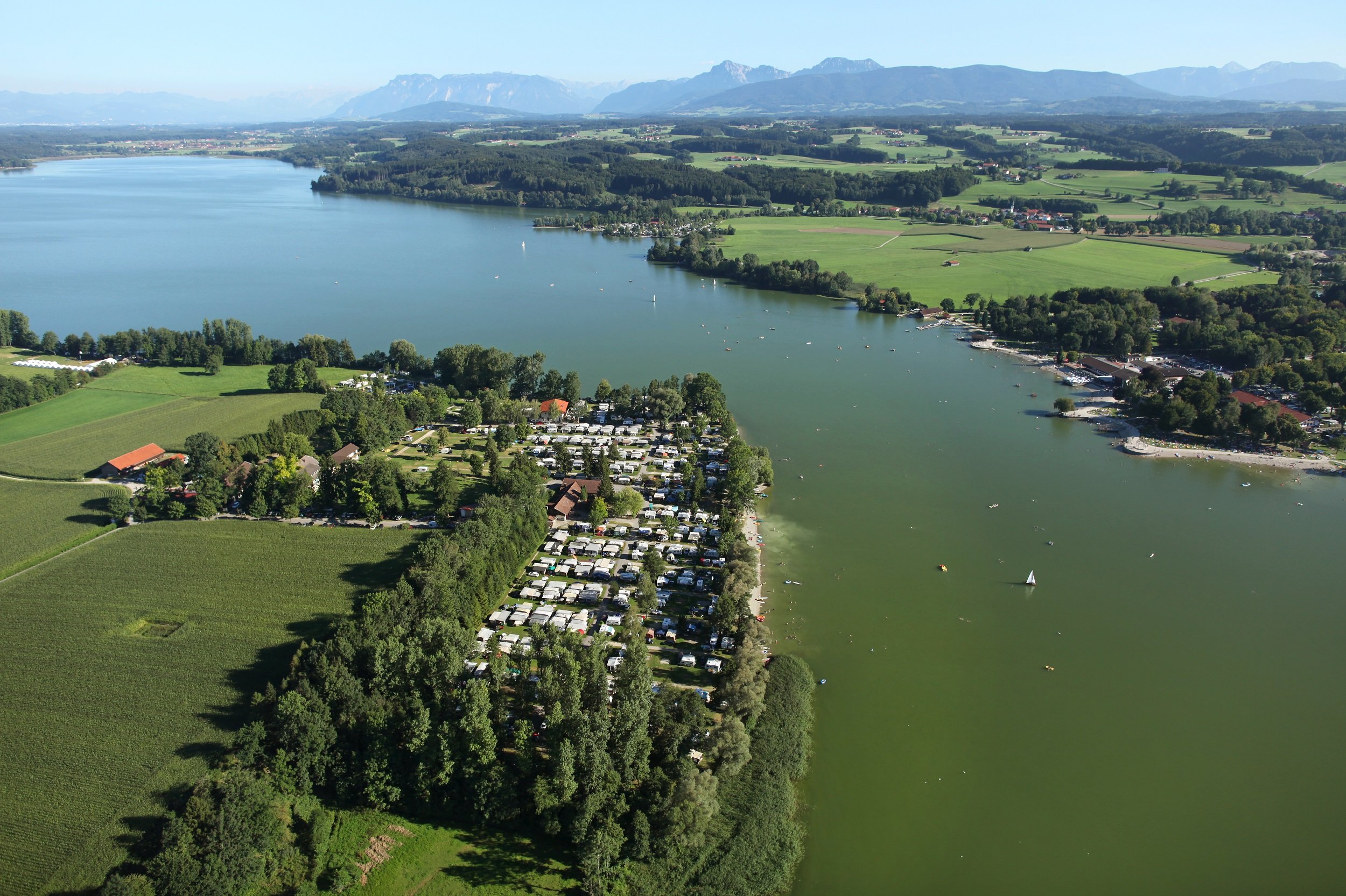 Luftaufnahme Ferienparadies Gut Horn am Waginger See